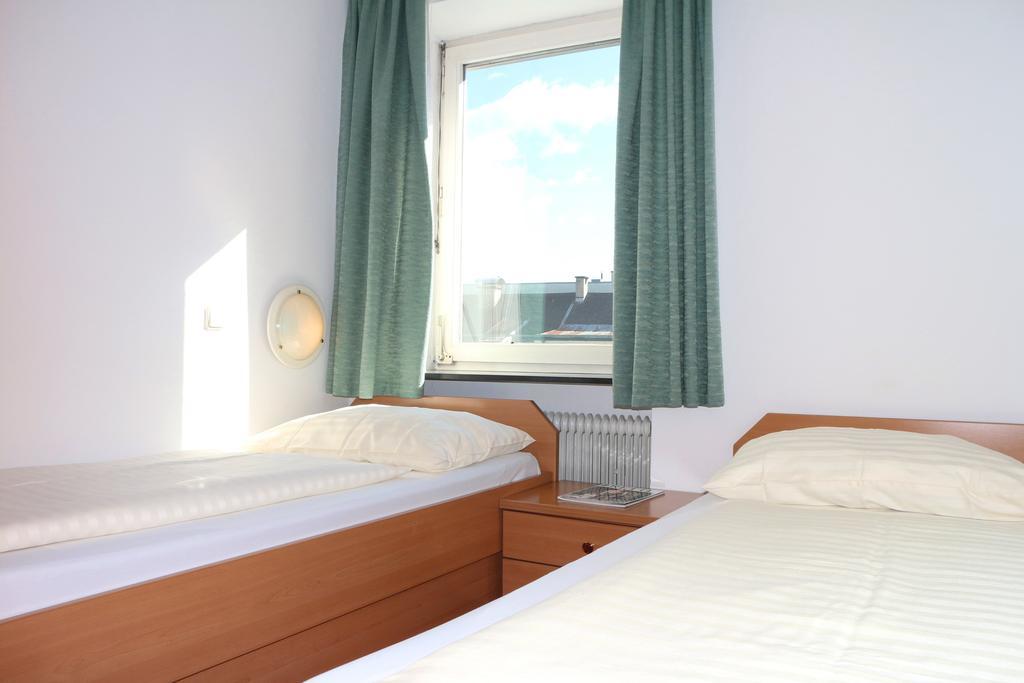 Hotel Gasthof Kasino Філлах Номер фото