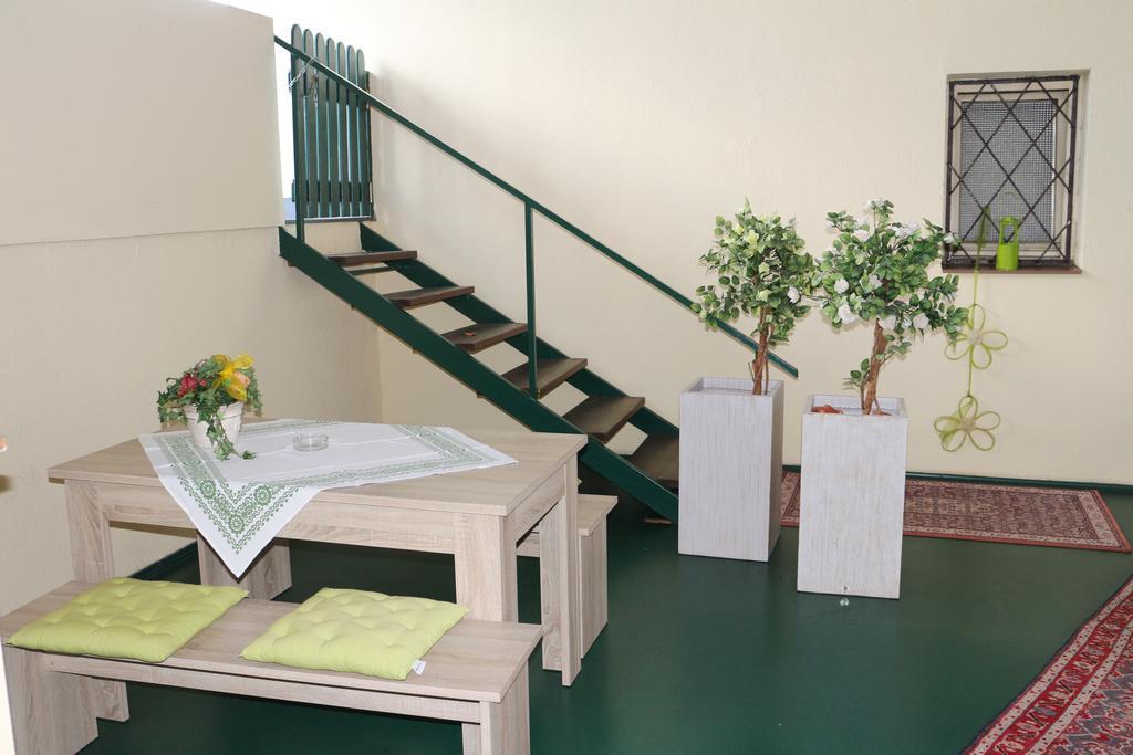 Hotel Gasthof Kasino Філлах Екстер'єр фото